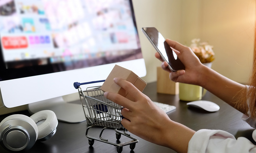 3 ways to grow your ecommerce business beyond website builders